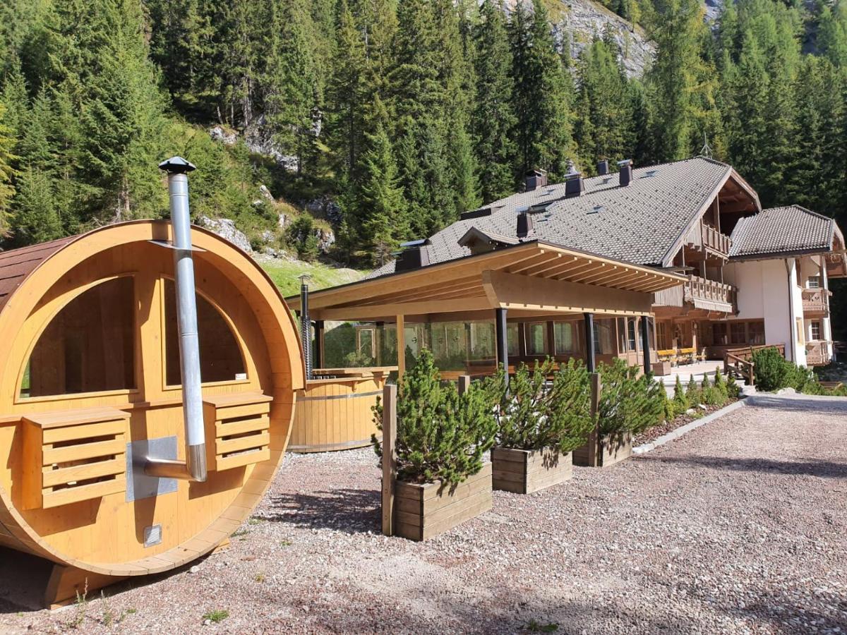 Hotel Villetta Maria Cottage Canazei Εξωτερικό φωτογραφία