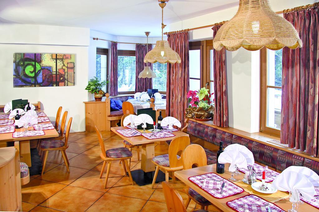 Hotel Villetta Maria Cottage Canazei Εξωτερικό φωτογραφία