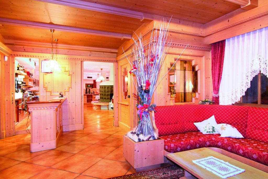Hotel Villetta Maria Cottage Canazei Εξωτερικό φωτογραφία
